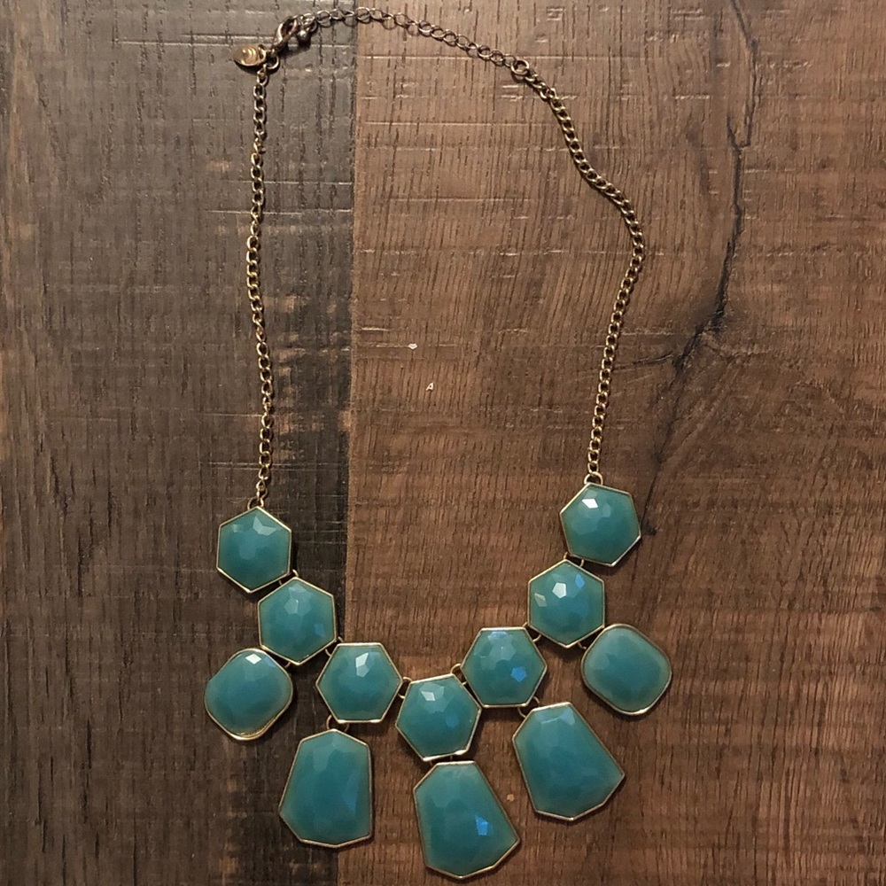 ✨Blue and Gold Chunky Necklace✨